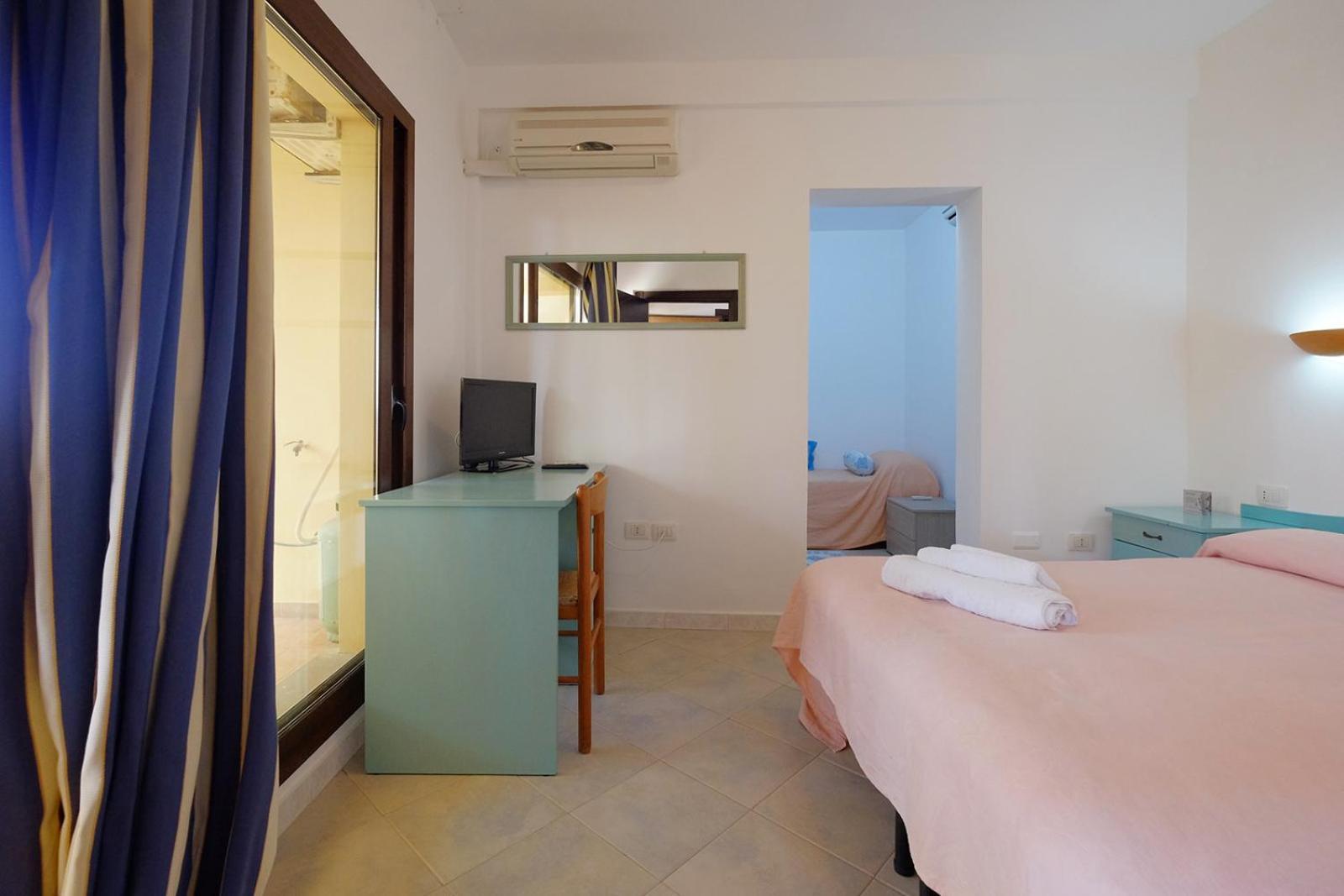 Hotel Su Nuraghe SantʼAnna Arresi Exterior foto