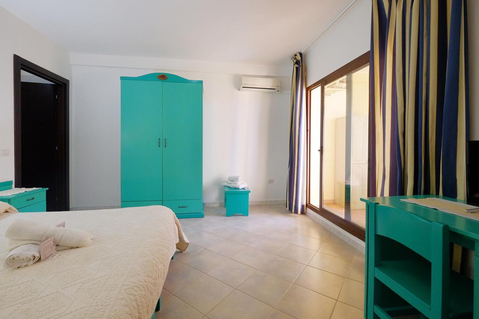 Hotel Su Nuraghe SantʼAnna Arresi Exterior foto